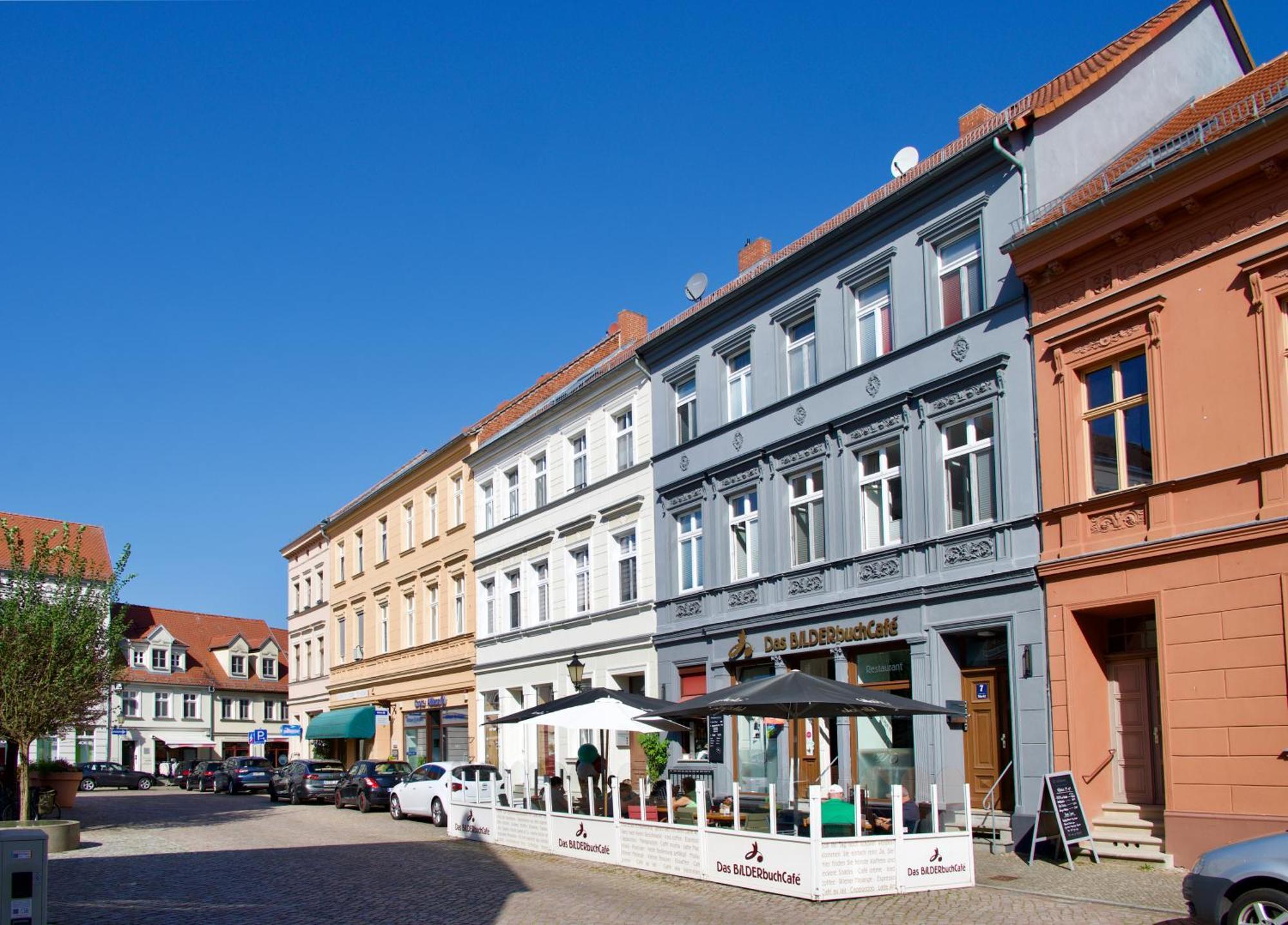 Das Bilderbuchcafe - Ferien - Apartment No 3 - Markt 7 Хафельберг Экстерьер фото