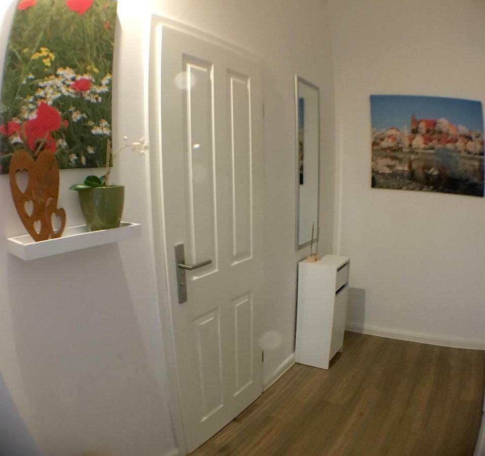 Das Bilderbuchcafe - Ferien - Apartment No 3 - Markt 7 Хафельберг Экстерьер фото