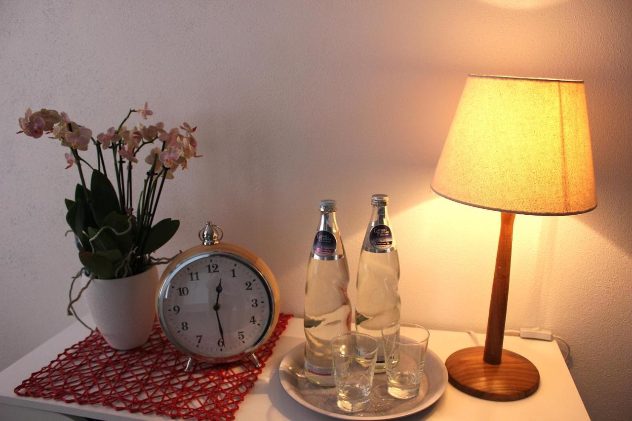 Das Bilderbuchcafe - Ferien - Apartment No 3 - Markt 7 Хафельберг Экстерьер фото